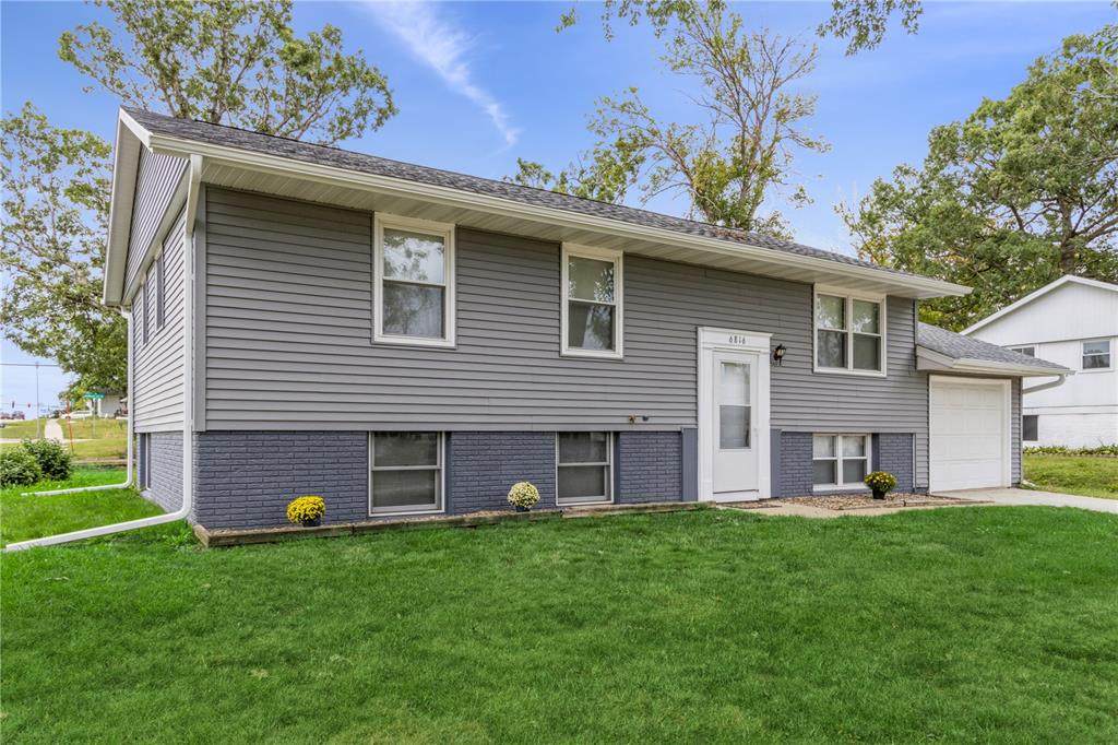 6816 Inwood Lane - Photo 1