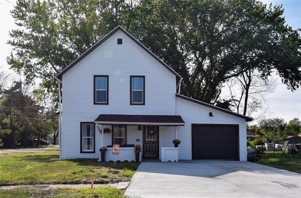 697 Hatter Avenue - Photo 1