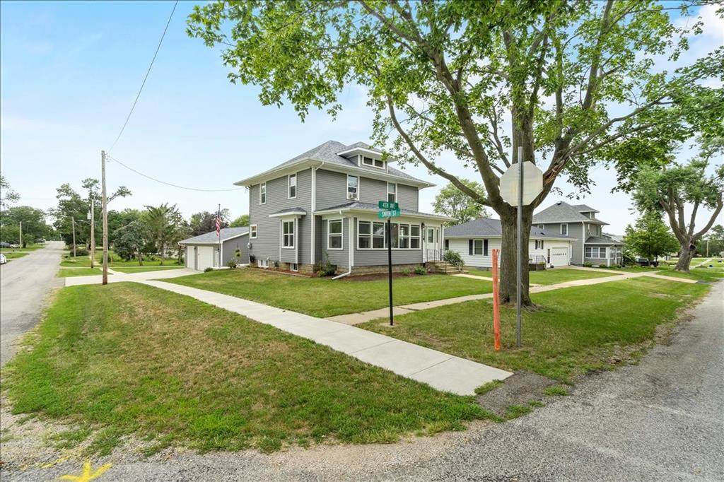 316 4th Avenue - Photo 1