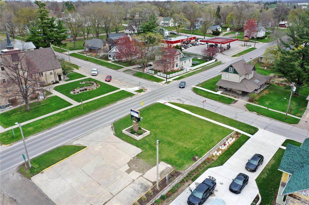 801 6th Street - Photo 1