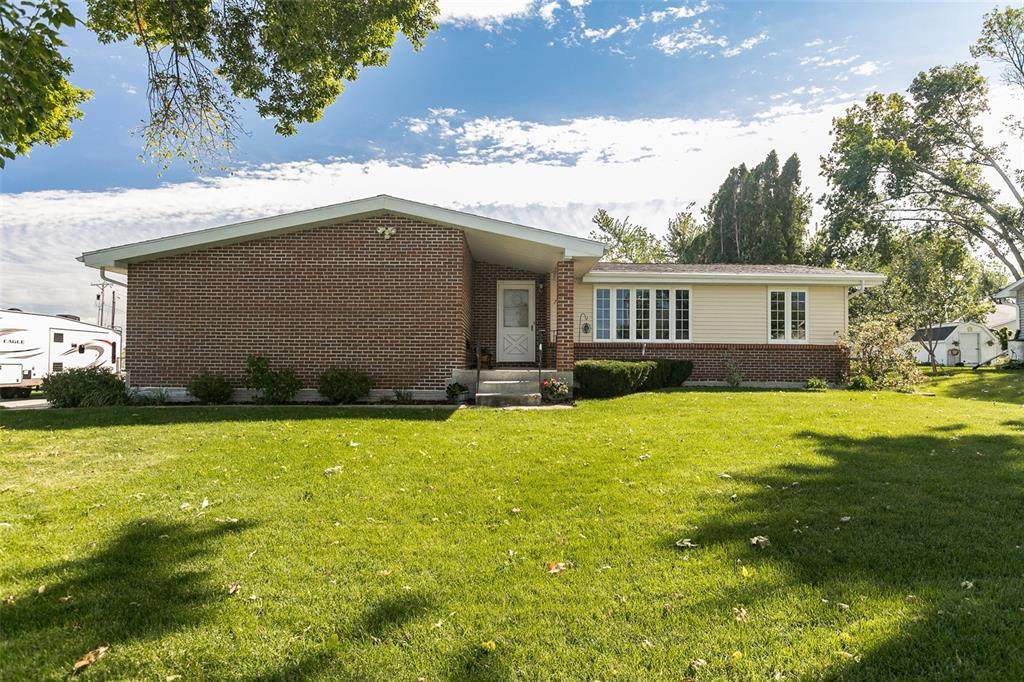 72 4th Avenue - Photo 1