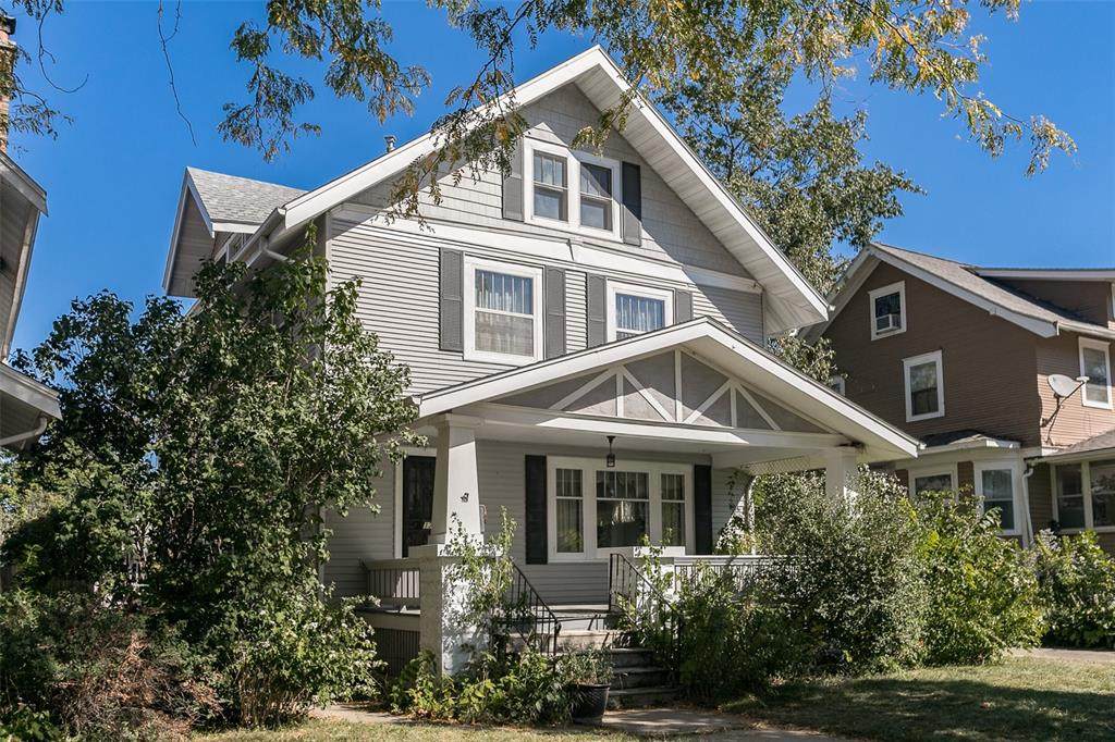 1728 Bever Avenue - Photo 1