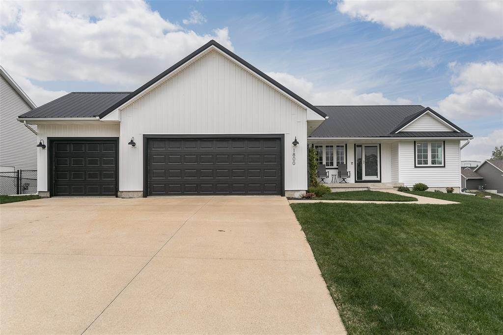 1800 Hughes Drive - Photo 1