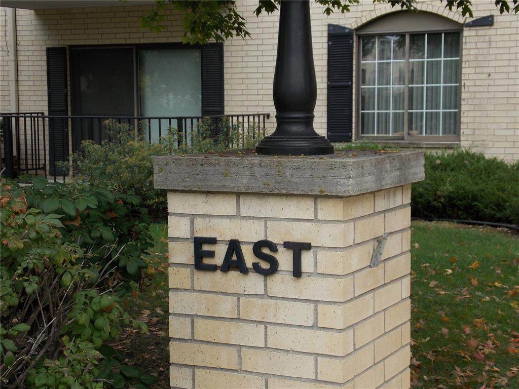 150 Thompson Drive - Photo 1