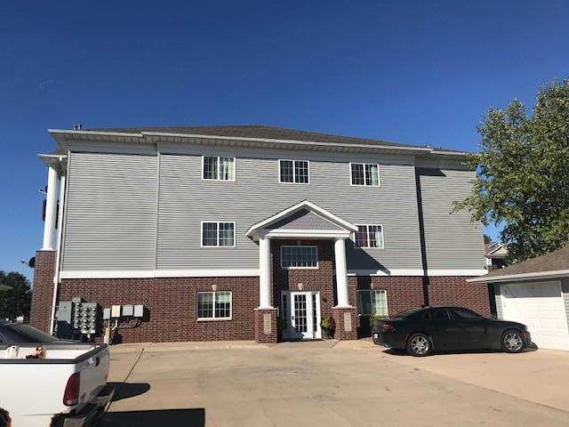 132 Hilltop Drive - Photo 1