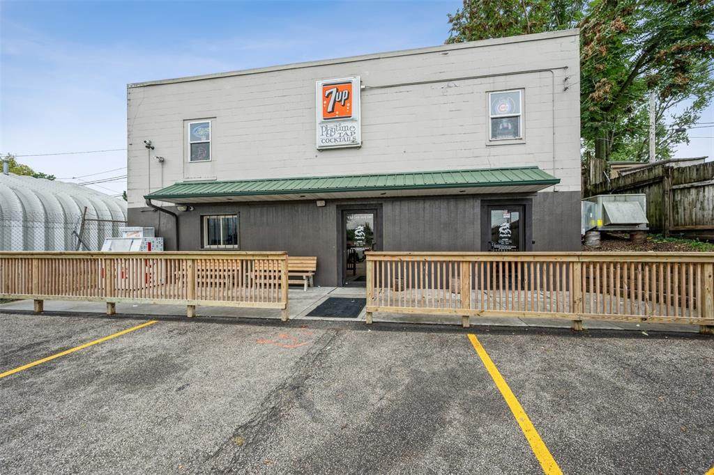 933 14th Avenue - Photo 1