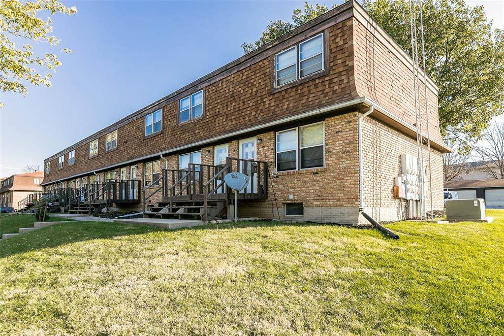 412 Westgate Street - Photo 1