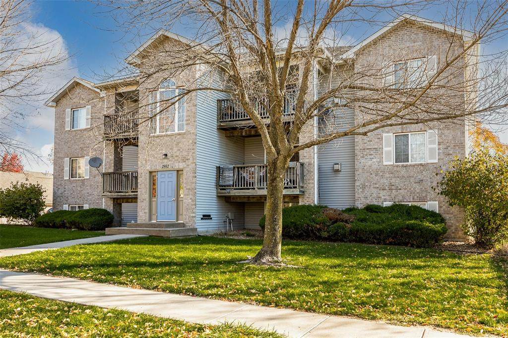 2862 Coral Court - Photo 1
