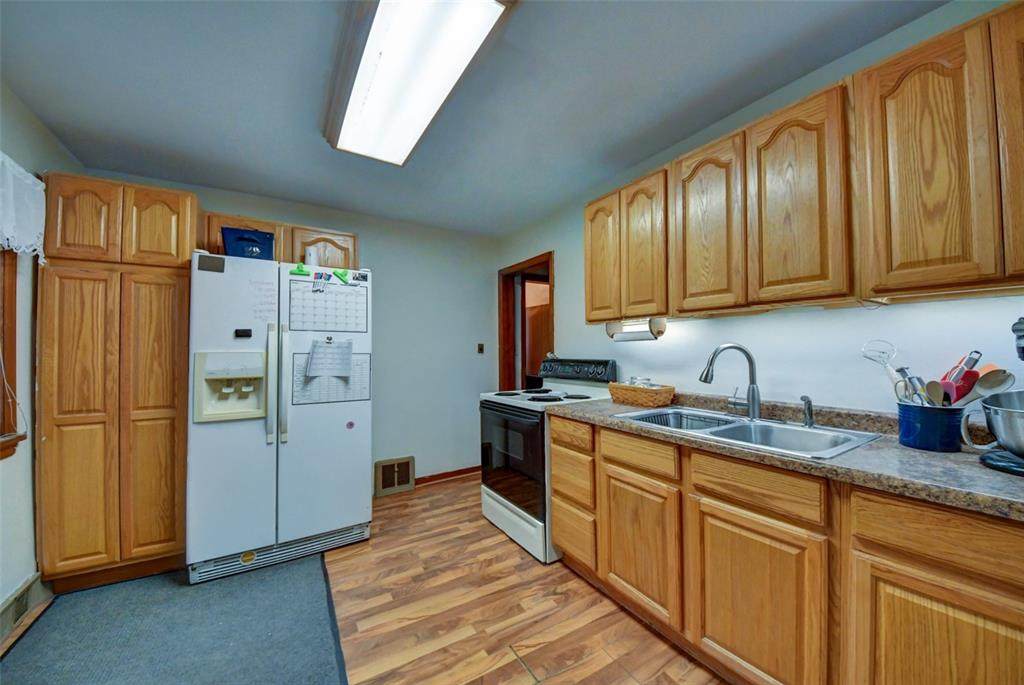 205 Ely Street - Photo 1