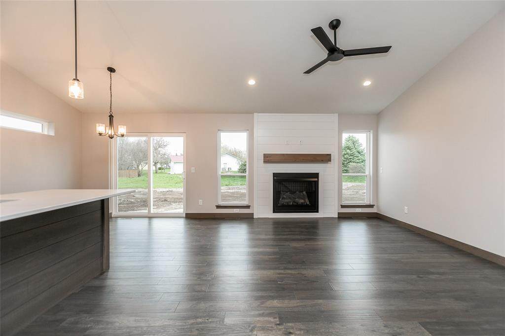 335 Quiver Court - Photo 1