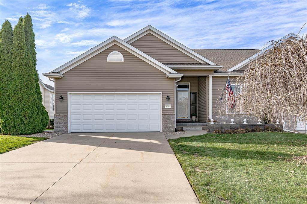 980 Grey Wolf Court - Photo 1