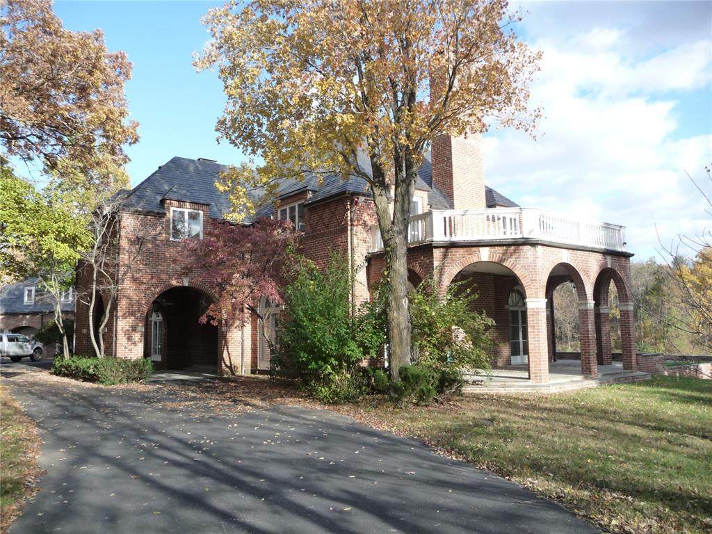 1597 Pleasant Plain Road - Photo 1