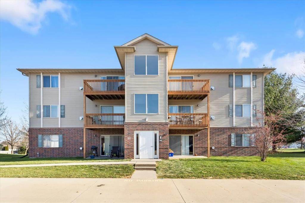 40 Zeller Crossing - Photo 1
