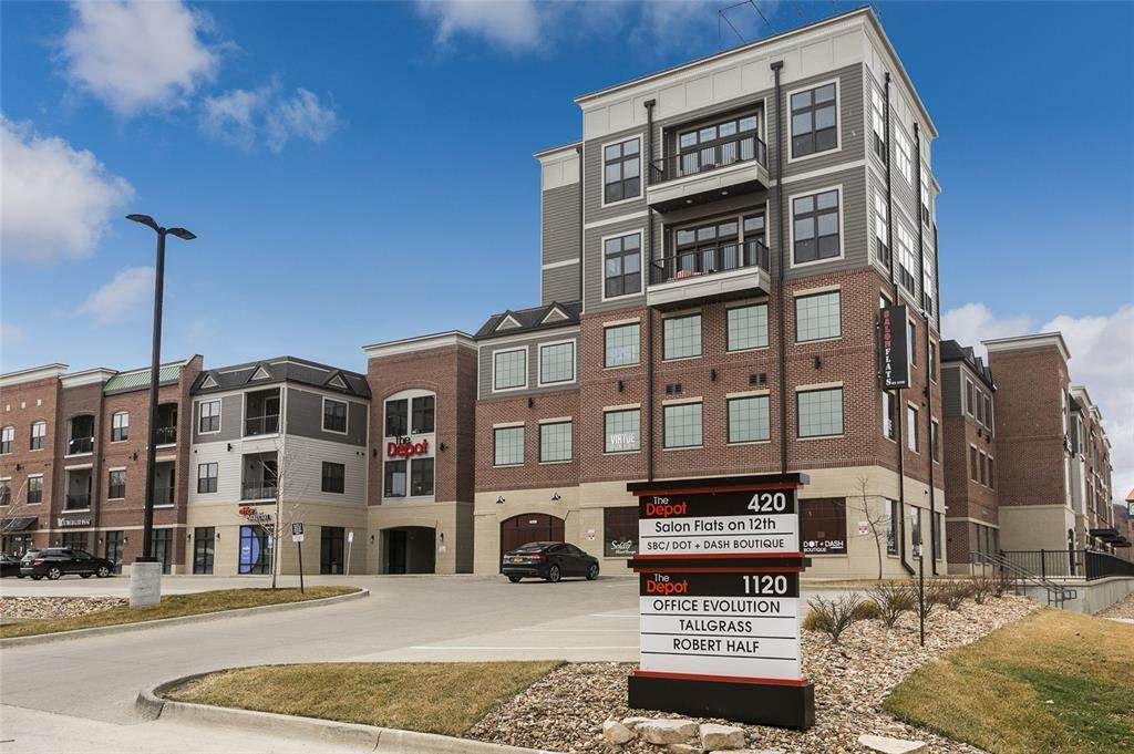 420 12th Avenue - Photo 1