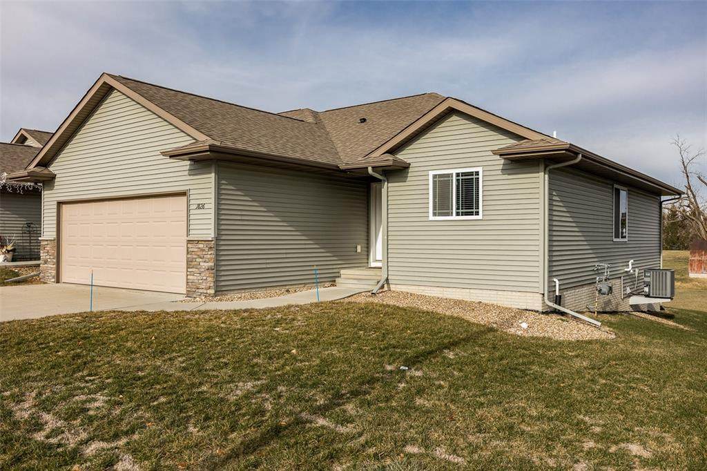 1826 Rosehill Drive - Photo 1