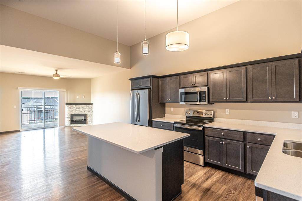 2871 Spring Rose Circle - Photo 1