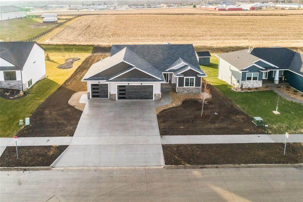 619 Heartland Street - Photo 1