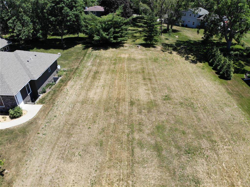 761 Sherwood Drive - Photo 1
