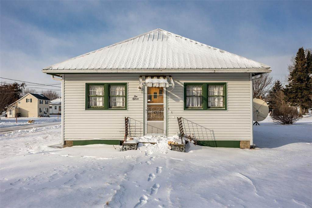 1015 7th Avenue - Photo 1