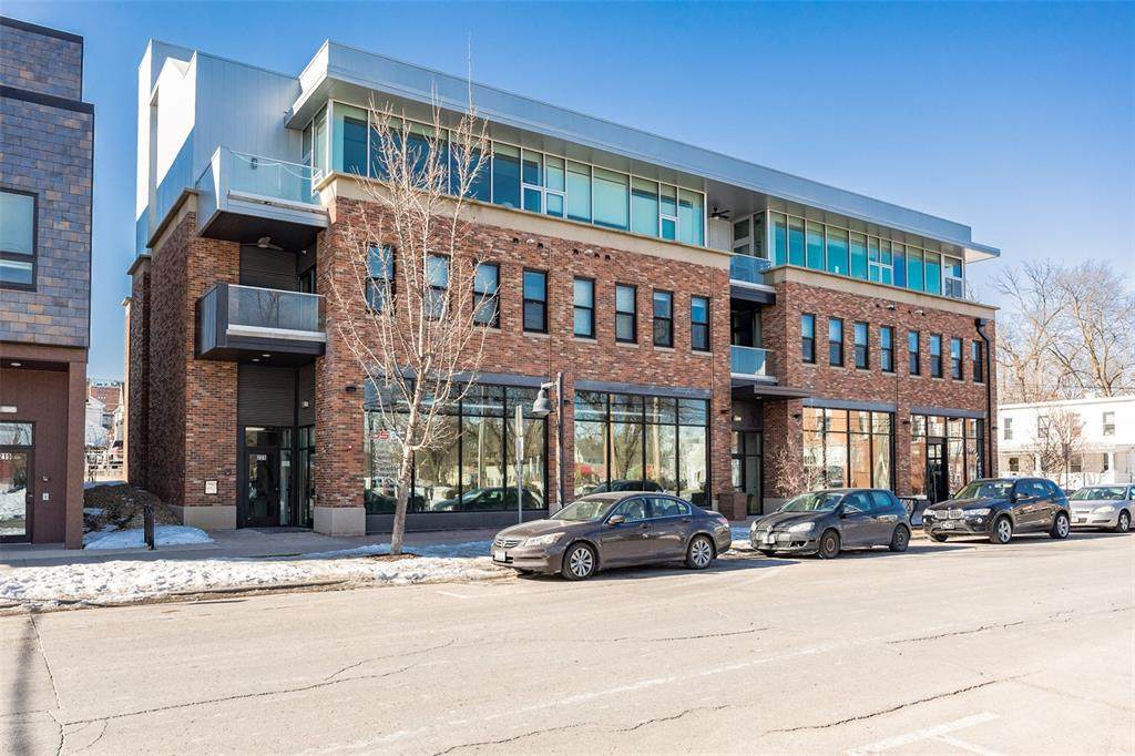 267 Linn Street - Photo 1