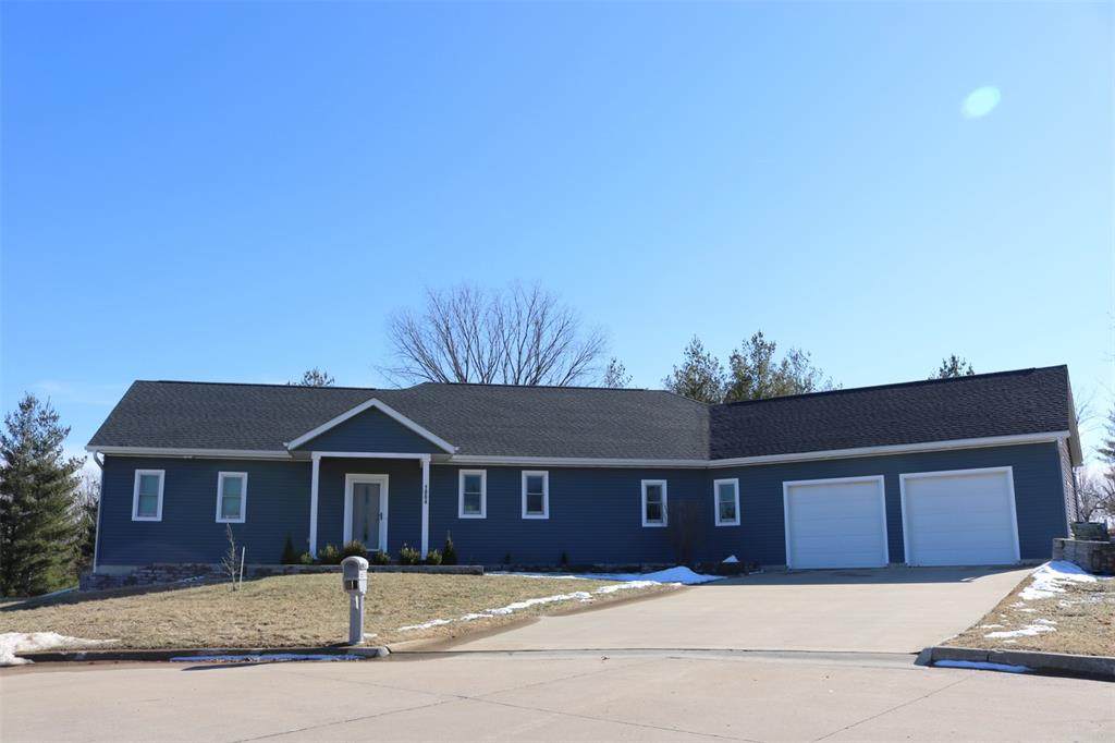 1004 Kinney Court - Photo 1