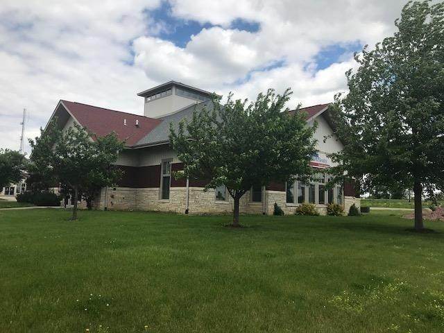 2751 Oakdale Boulevard - Photo 1