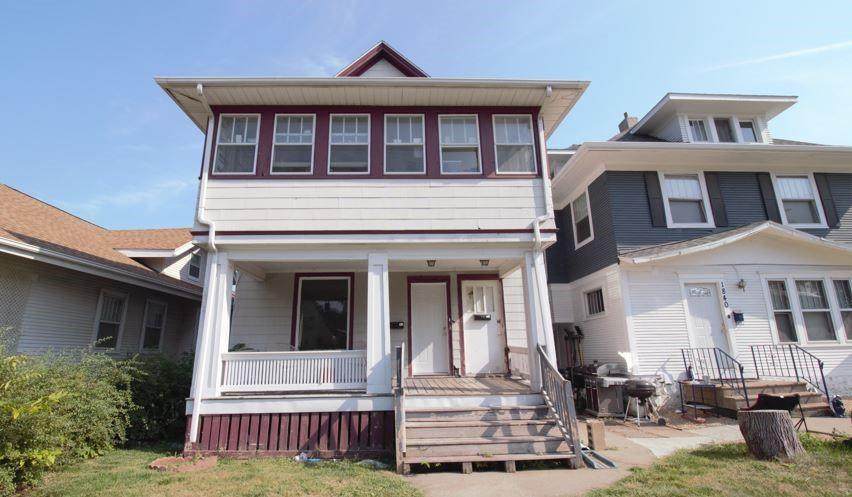 1836 Park Avenue - Photo 1