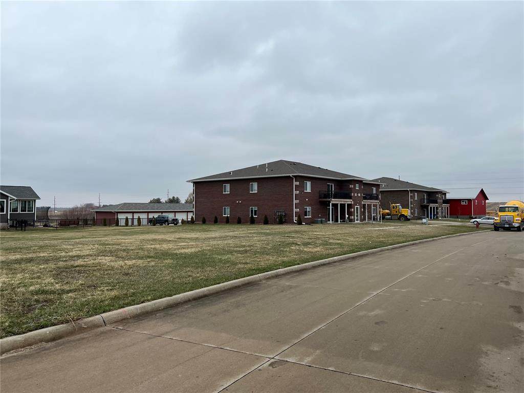 700 Perkins Street - Photo 1