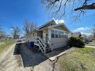 928 Daniels Street - Photo 1