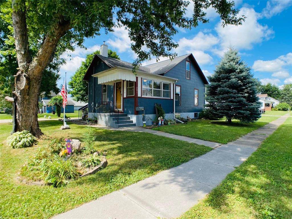 201 Pine Street - Photo 1