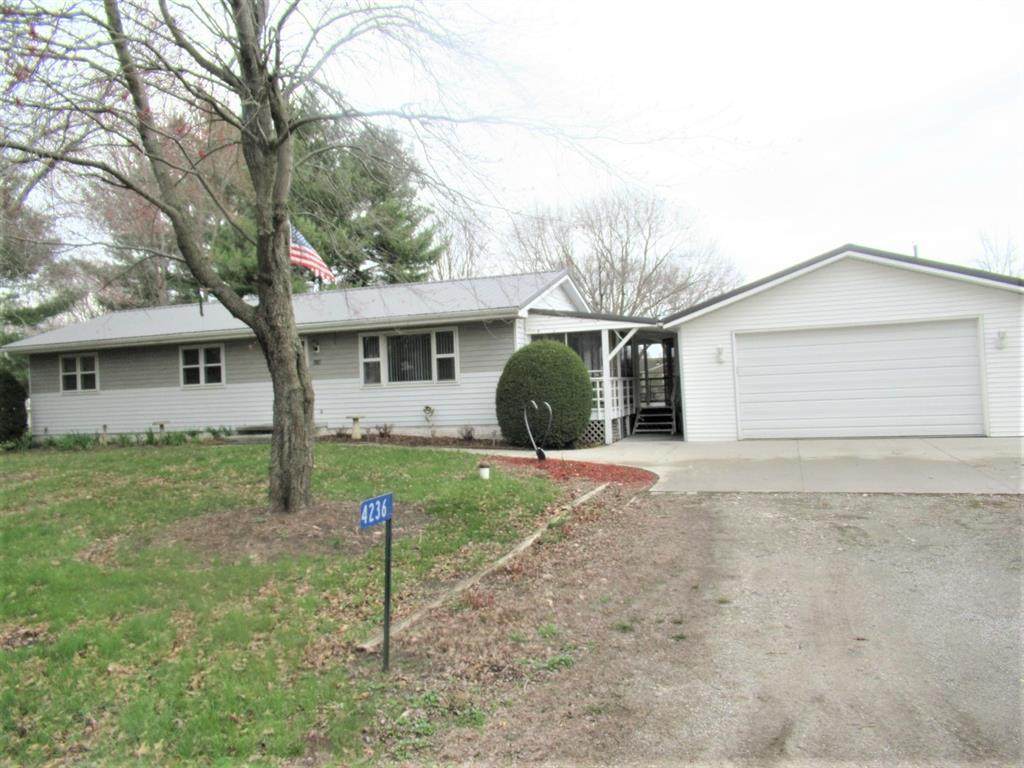 4236 Lloyd Avenue - Photo 1