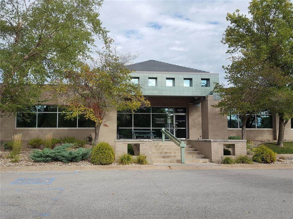 4201 River Center Ct - Photo 1