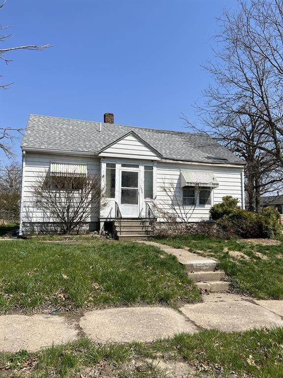1002 Center Point Road - Photo 1