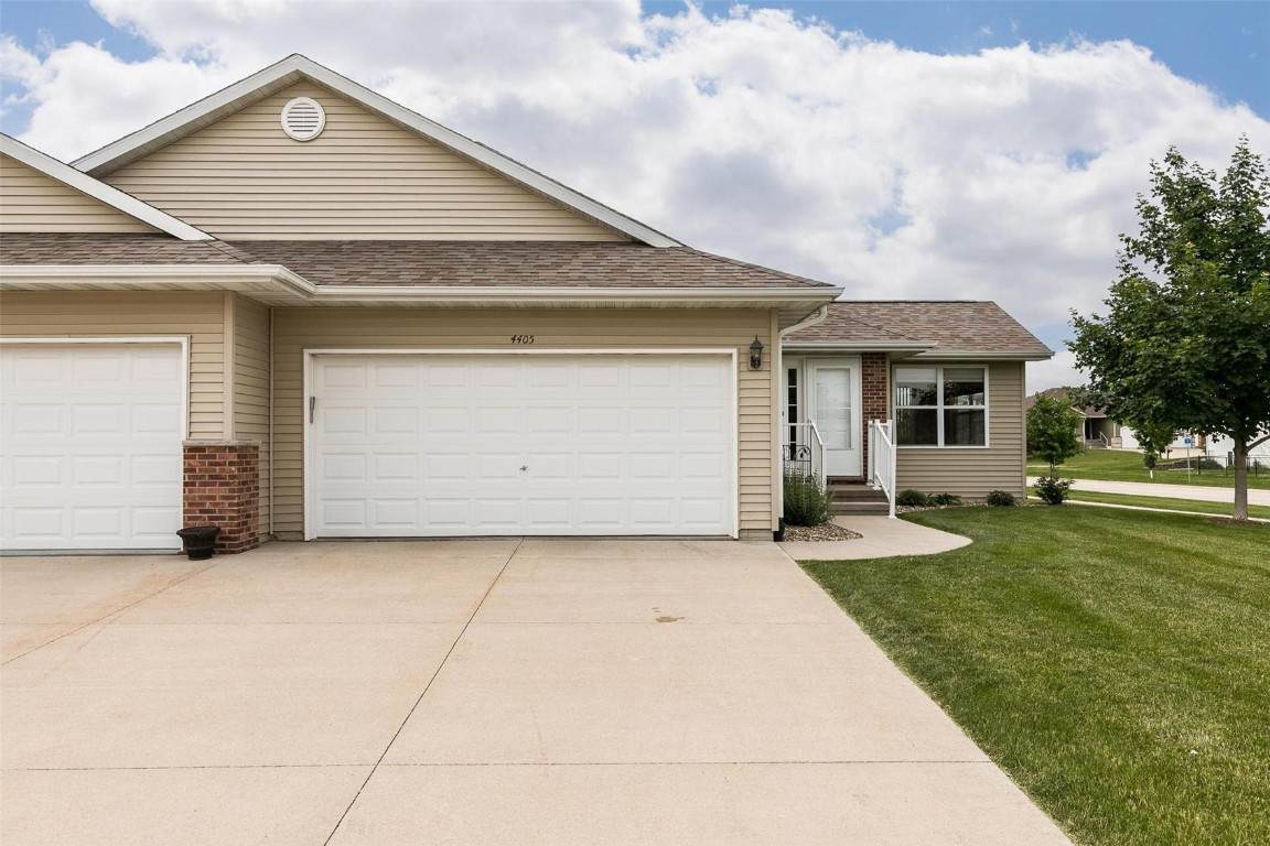 4405 Merganser Court - Photo 1