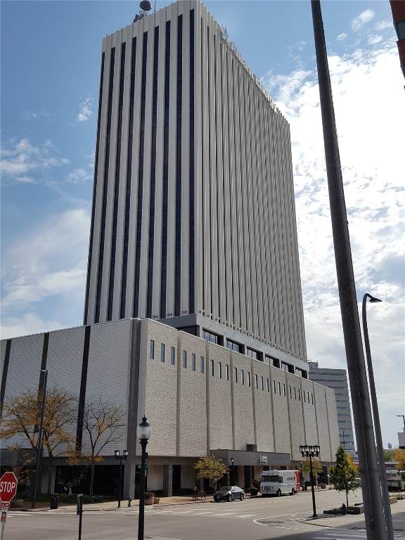https://bt-photos.global.ssl.fastly.net/cedarrapids/orig_boomver_1_2204133-2.jpg