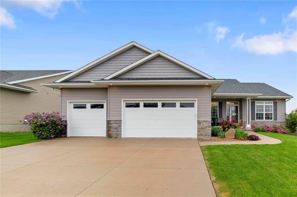 3025 Eastland Lane - Photo 1