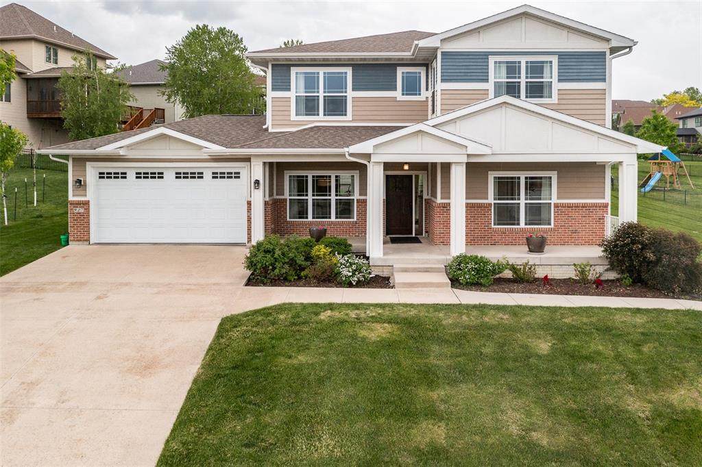 917 Robin Road - Photo 1