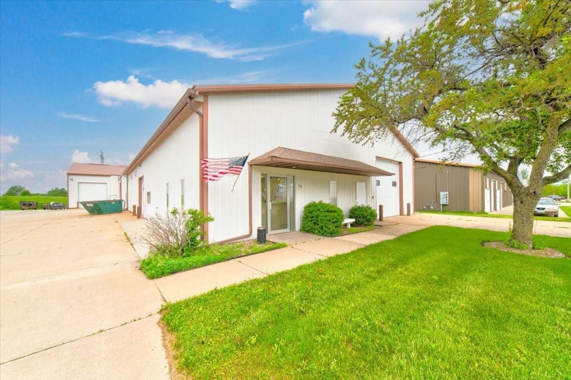 710 49th Street - Photo 1