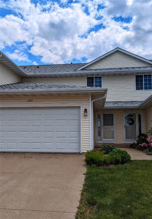2525 Ridgeview Way - Photo 1