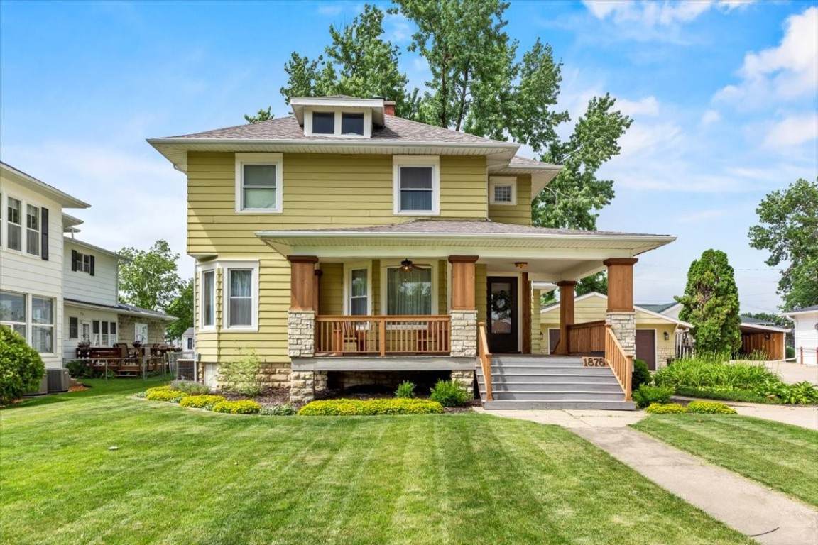 1876 8th Ave - Photo 1