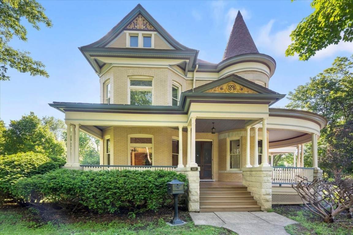 608 S Main Street - Photo 1