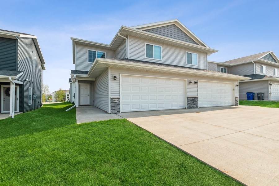 1331 Grant Court - Photo 1