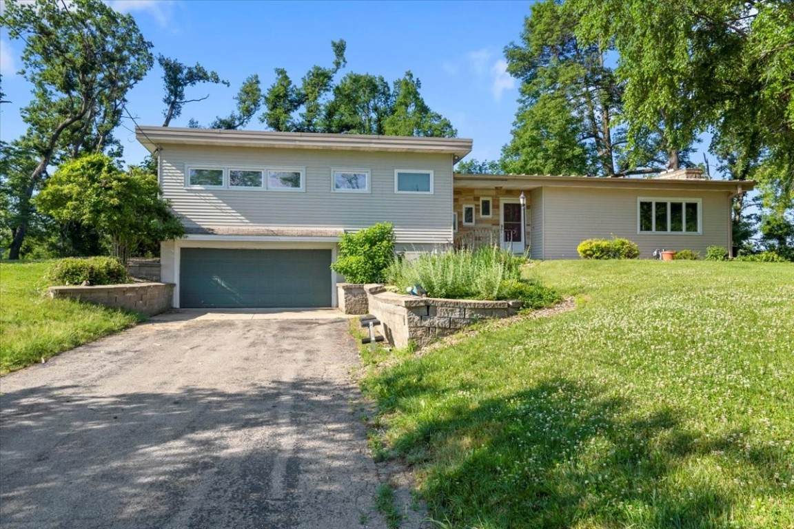 4222 High Ridge Road - Photo 1
