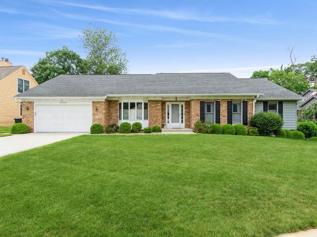 3609 Heatheridge Drive - Photo 1