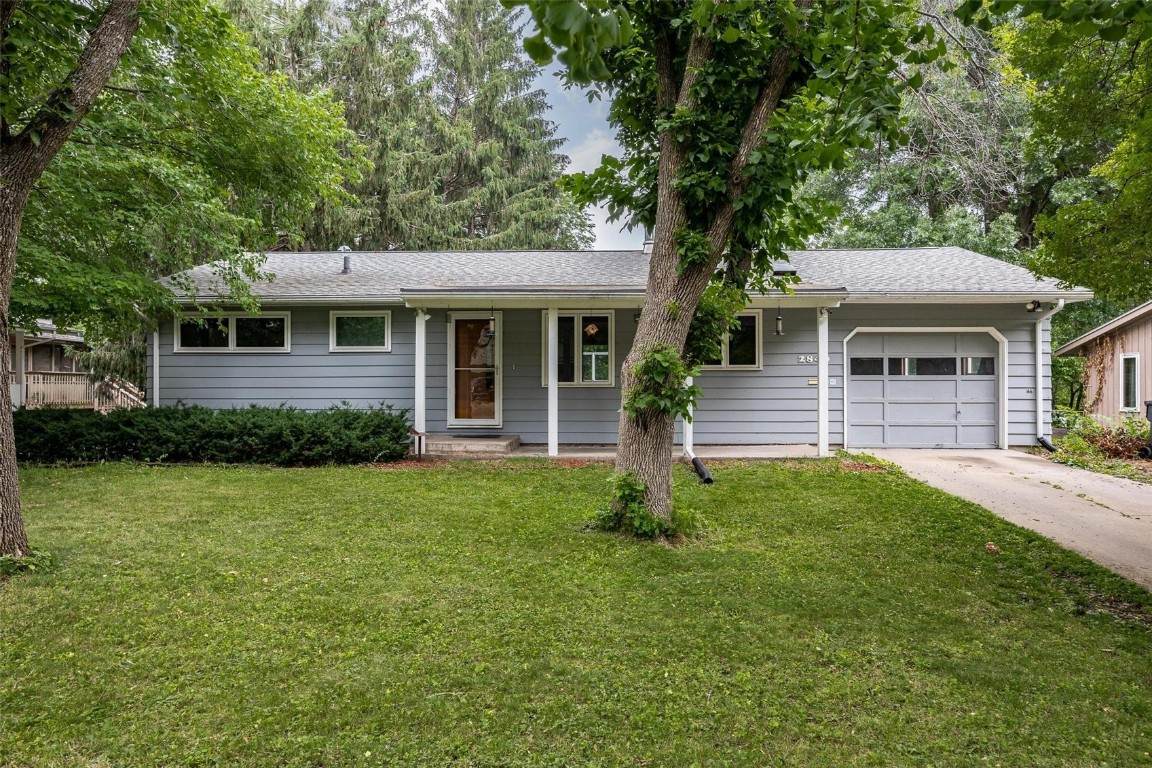 2840 Brookside - Photo 1