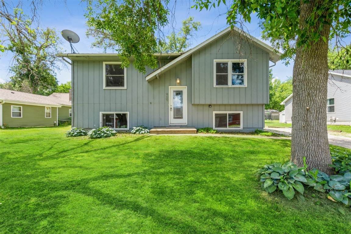 409 Water Street - Photo 1