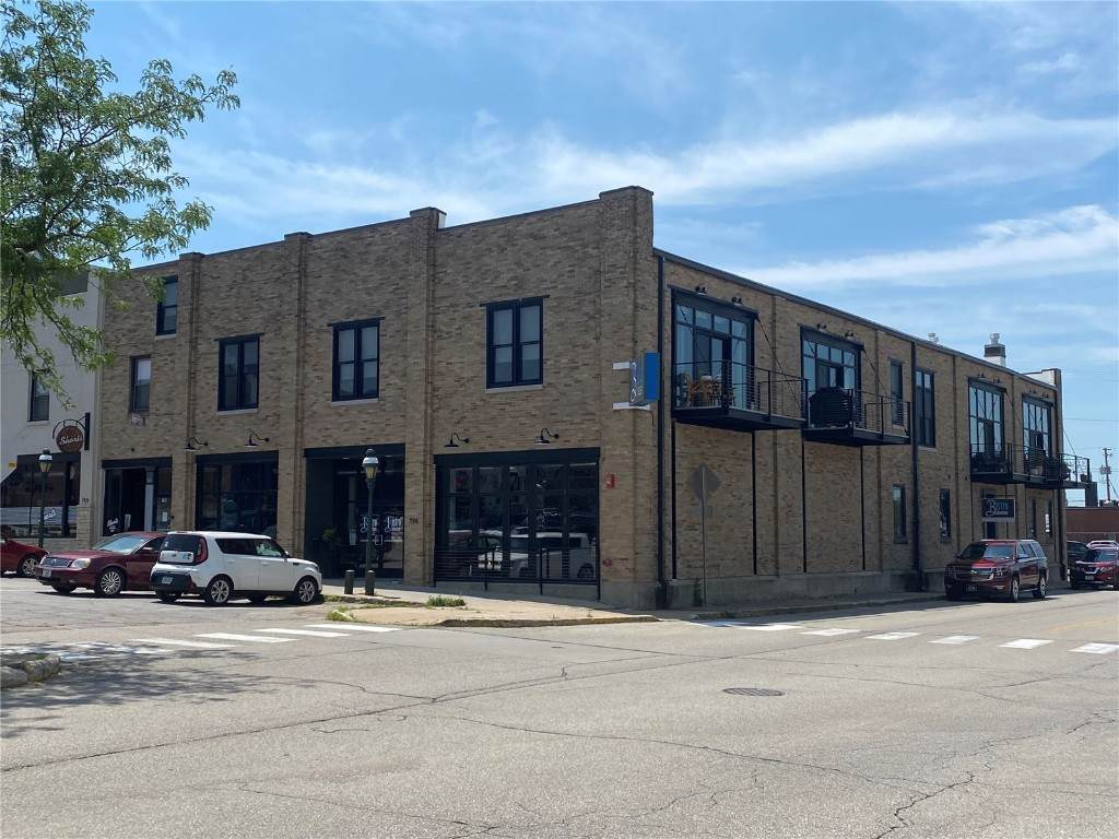 790 11th Street - Photo 1
