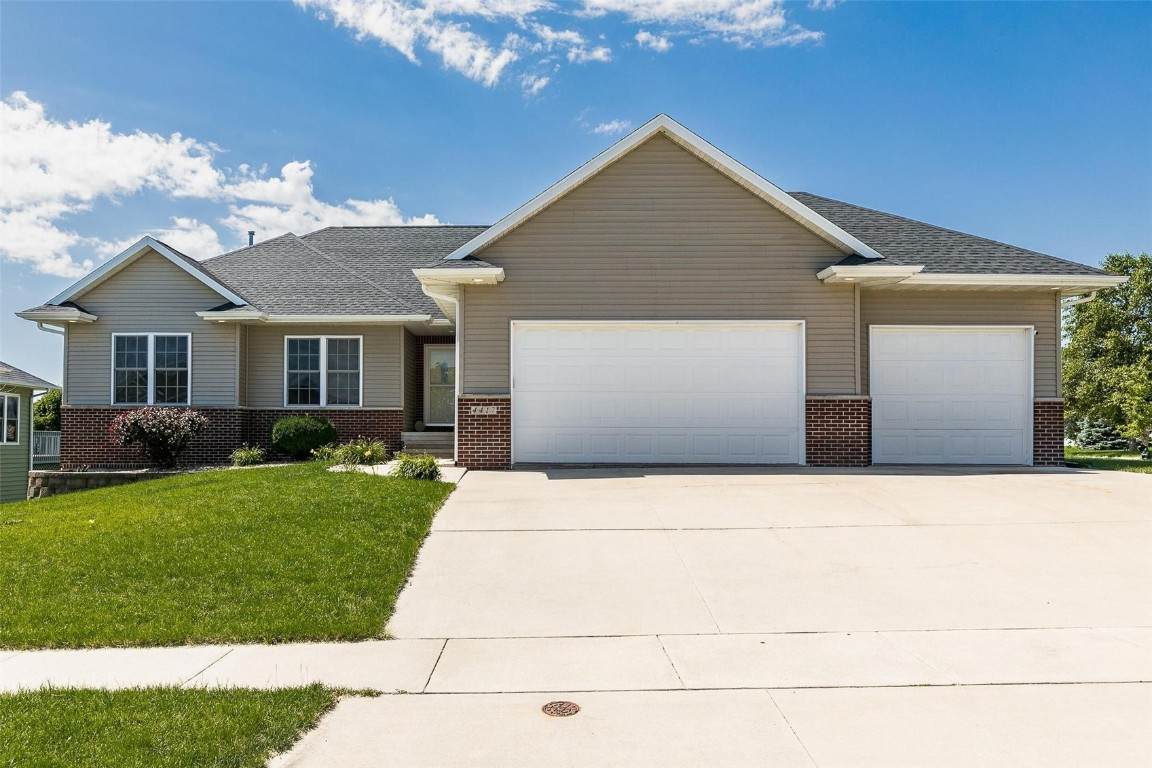 4417 Viola Street - Photo 1