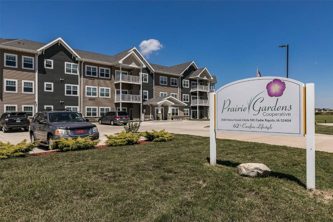 3550 Stone Creek Circle - Photo 1
