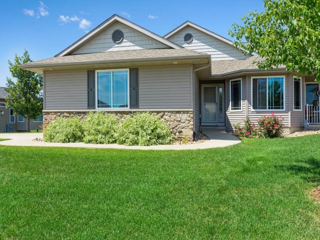 3312 35th Avenue - Photo 1